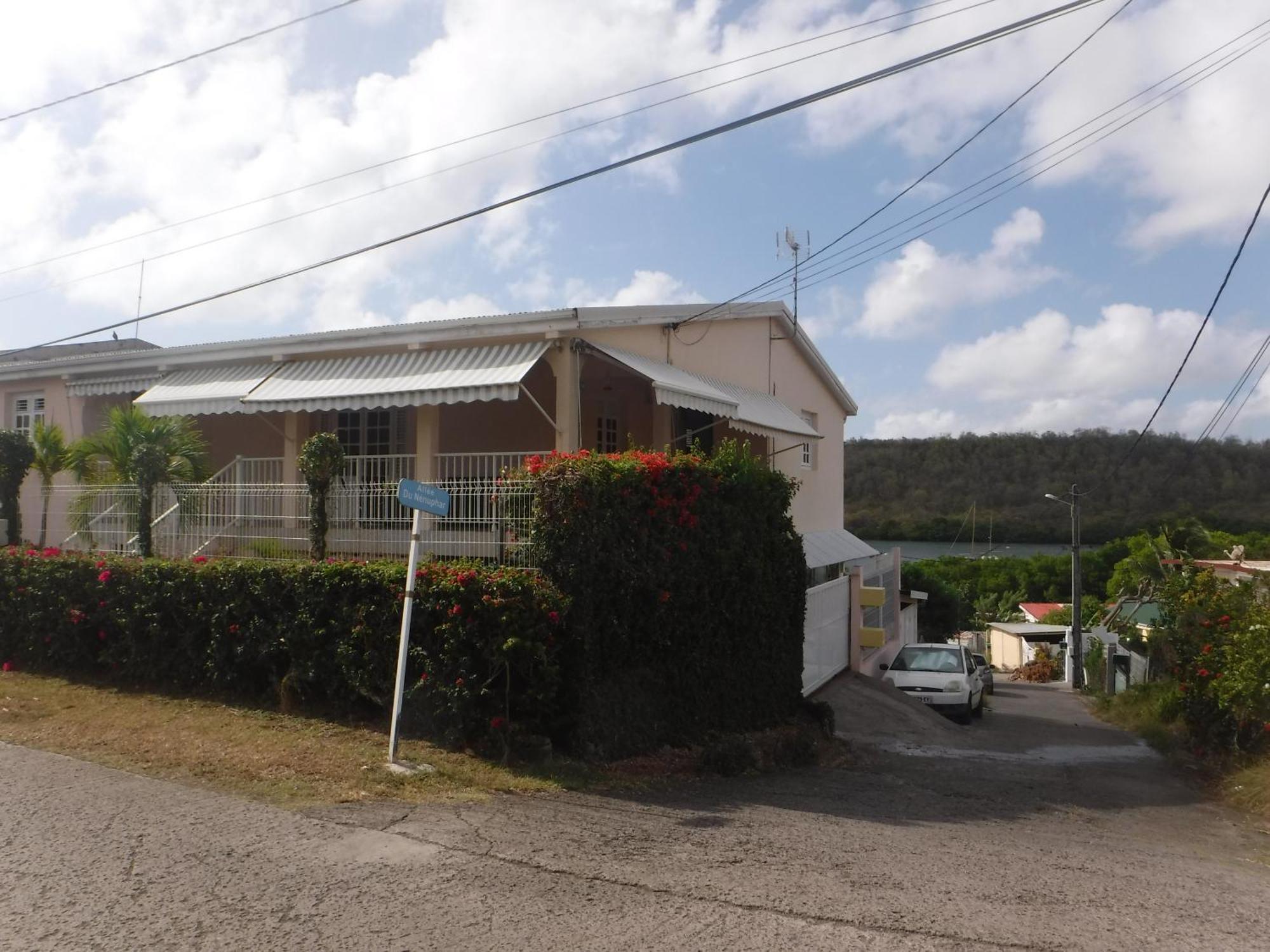 Manikou Acomodação com café da manhã Le Vauclin Exterior foto