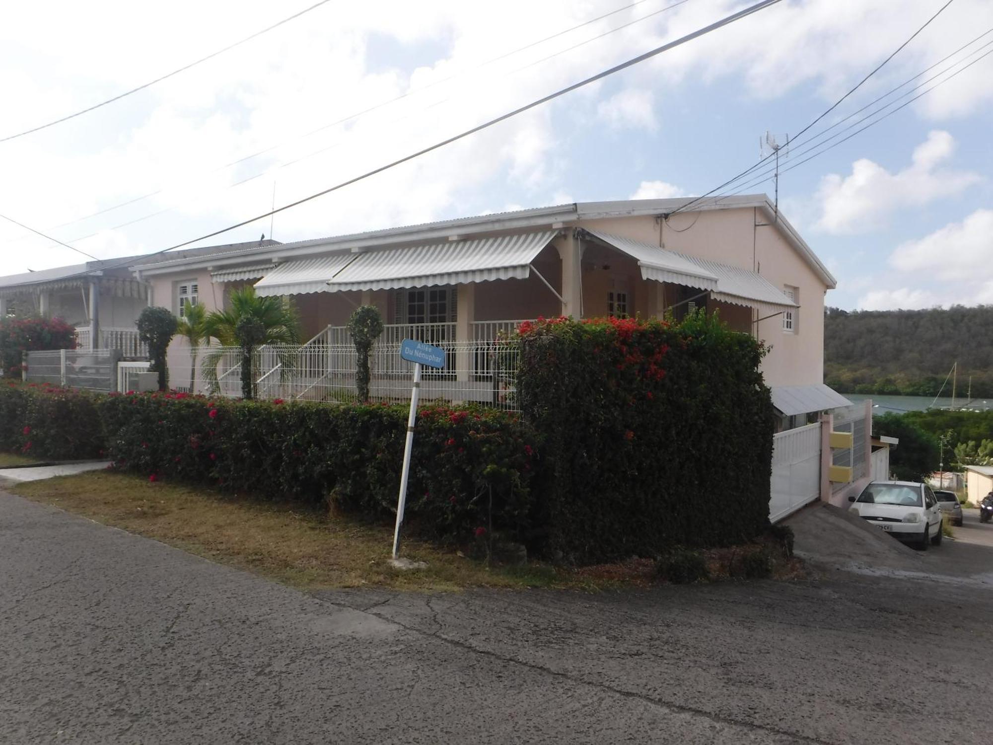 Manikou Acomodação com café da manhã Le Vauclin Exterior foto